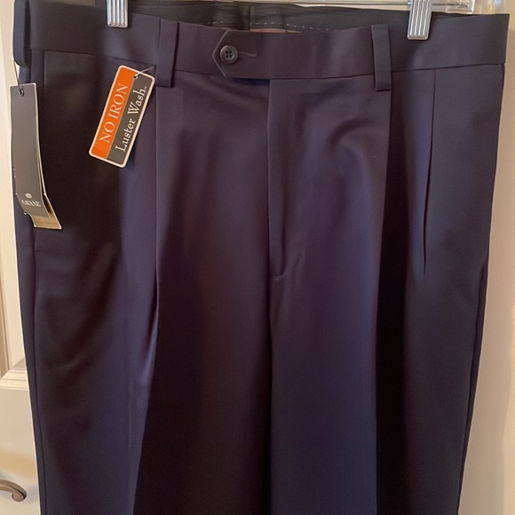 Elegant Navy Men’s Pants! - Picture 6 of 7